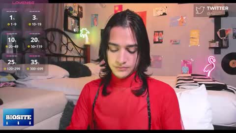 Aaron  online show from 11-02-25, 10:34