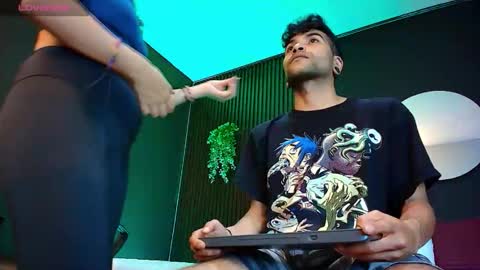 Aaron and Jassell online show from 10-21-25, 01:17