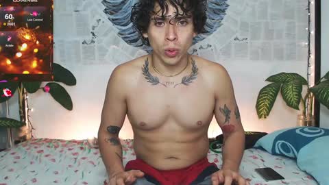 Snapshot of aaron_manuel chatting on 01-06-25, 02:37 Manul online show from 01-06-25, 02:37