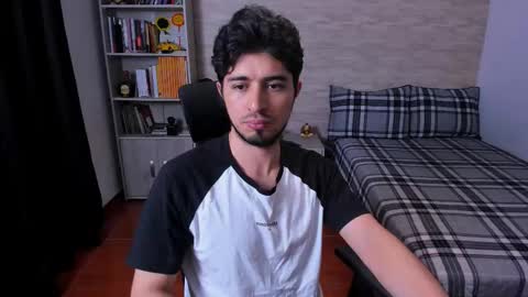 Aaron online show from 11-29-25, 10:46