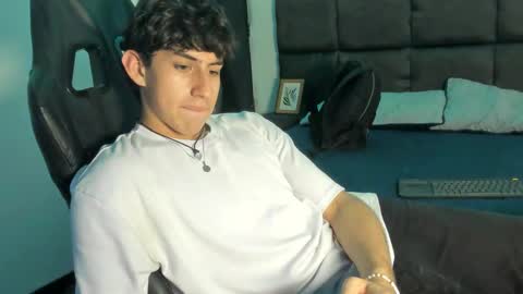 Aron online show from 10-16-25, 07:15