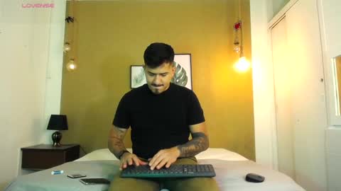 Your aron  online show from 03-07-25, 03:40