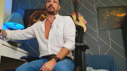 Aaron online show from 10-11-25, 12:15