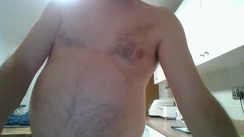 Snapshot of aaronmills55 chatting on 02-25-26, 06:06 Aaron online show from 02-25-26, 06:06