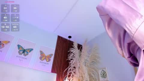 Aashley online show from 02-18-25, 05:09