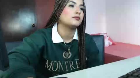 Snapshot of abbie777 chatting on 11-17-25, 09:42 abbie777 online show from 11-17-25, 09:42