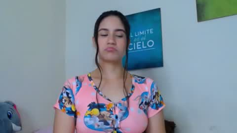 Snapshot of abbie_hard chatting on 02-04-25, 01:34 Abbie Hard --------------- Streaming from 0800 - 0400 UTC-5 online show from 02-04-25, 01:34