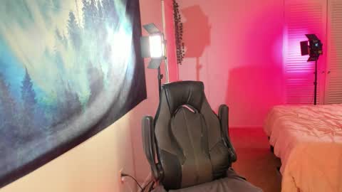 Abbie  Morgan online show from 11-02-25, 10:45