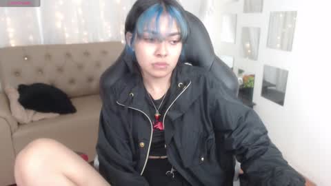 Snapshot of abbiross chatting on 12-04-24, 09:13 Abbi online show from 12-04-24, 09:13