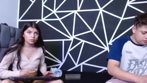 Snapshot of abby_and_chriss18 chatting on 01-25-25, 02:47 Abby y Crhiss online show from 01-25-25, 02:47