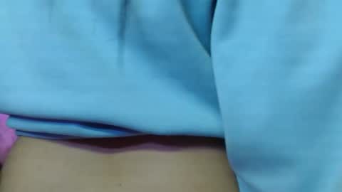 Snapshot of abby_and_chriss18 chatting on 02-06-25, 02:22 Abby y Crhiss online show from 02-06-25, 02:22