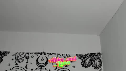    ABBY  LANNA     online show from 11-01-25, 04:03