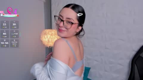 Snapshot of abby_angeel_1 chatting on 12-17-25, 12:11 abby_angeel_1 online show from 12-17-25, 12:11