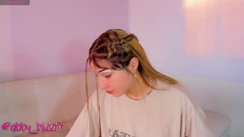 Abby blaair  online show from 12-03-24, 06:17