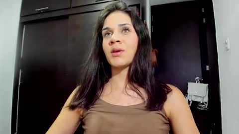 Abby Connie online show from 10-10-25, 01:26