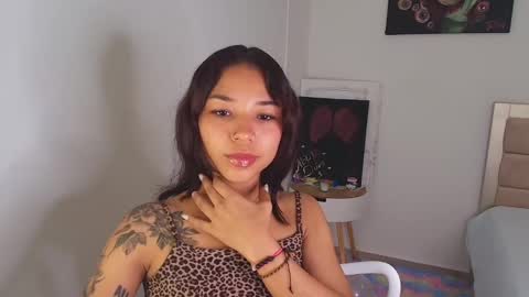 Lucia  online show from 01-07-25, 12:20