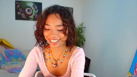 Lucia  online show from 01-30-25, 03:08