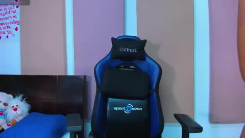 ---Abby--- online show from 09-19-25, 01:07