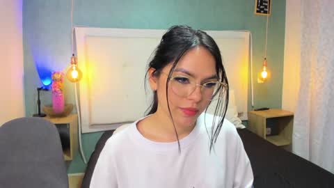 Abby Dixon  online show from 12-04-24, 08:01