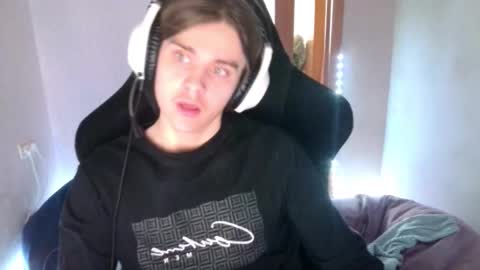 abbysal_blade online show from 12-23-25, 08:12