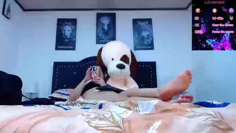 Snapshot of abbyshinne chatting on 09-25-25, 04:11 abbyshinne online show from 09-25-25, 04:11