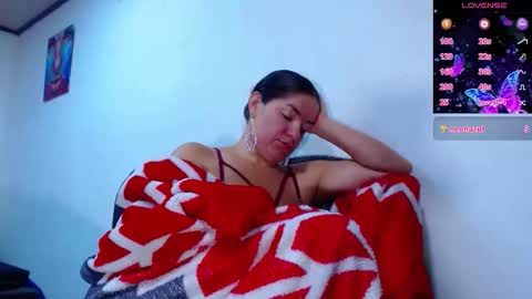 Snapshot of abbyshinne chatting on 11-13-25, 03:11 abbyshinne online show from 11-13-25, 03:11