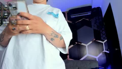 Abby Smith online show from 11-28-25, 01:47