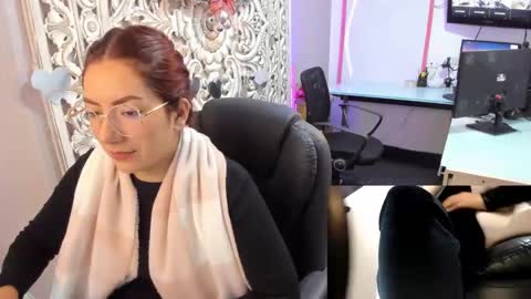 Abby Stones online show from 12-22-24, 03:55