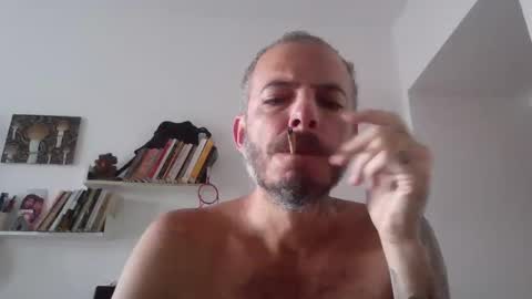 hotmansolo online show from 12-17-24, 09:39