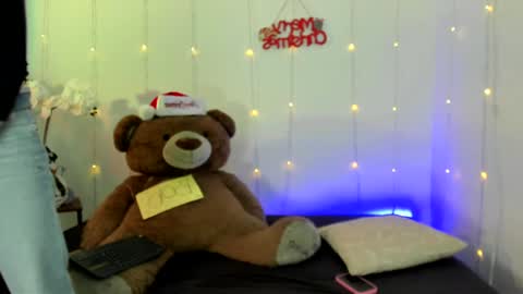  Abella and Kendra  online show from 12-05-24, 07:17