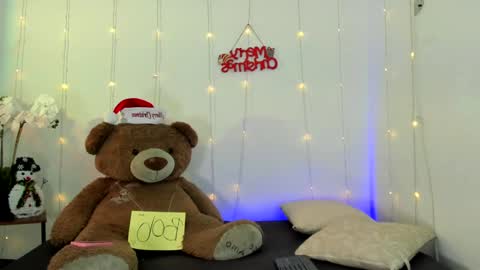  Abella and Kendra  online show from 12-07-24, 05:31
