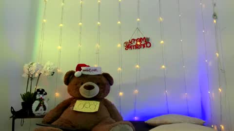  Abella and Kendra  online show from 12-10-24, 05:22