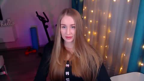 Anna online show from 01-21-25, 05:51