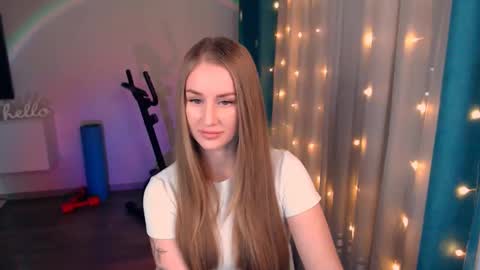 Anna online show from 02-17-25, 06:37