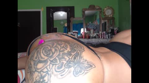 Snapshot of abigail_luv chatting on 10-03-25, 03:36 Abigail online show from 10-03-25, 03:36