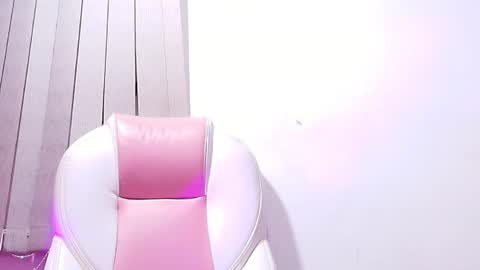 Snapshot of abiigail_fox chatting on 09-09-25, 03:06 Abigail online show from 09-09-25, 03:06