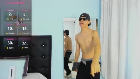 abraham_horny18 online show from 11-15-25, 07:10