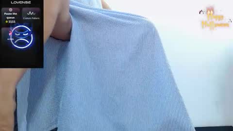 Abril Beltran online show from 10-15-25, 11:27