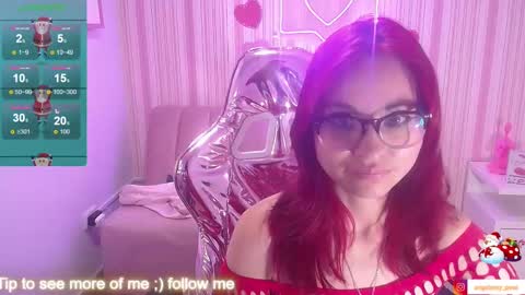 abril_ch_ online show from 12-20-24, 02:27