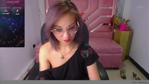 abril_ch_ online show from 04-11-26, 12:20