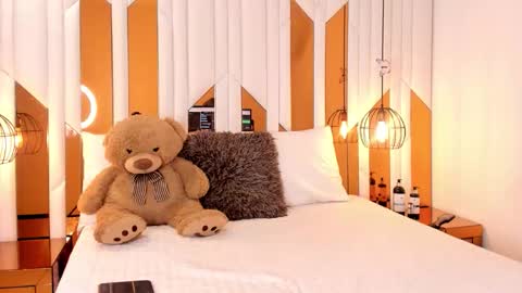 Snapshot of abril_cooper11 chatting on 12-02-25, 08:26 abril_cooper11 online show from 12-02-25, 08:26