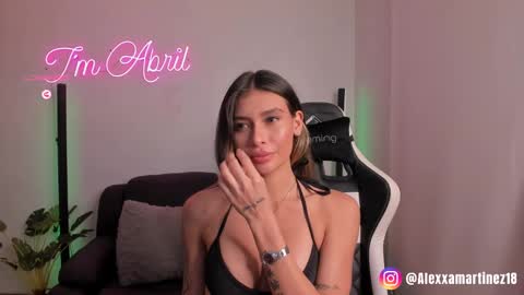 My name is Alexa. Please say hello I like to chat with you. If you have requests please use tip online show from 02-25-25, 02:36