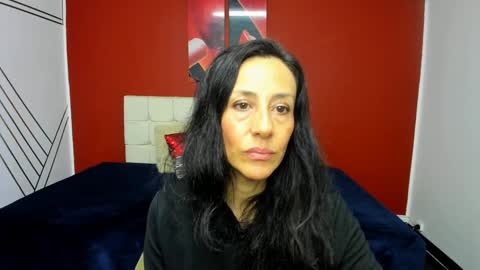 Snapshot of abrillee1 chatting on 01-07-25, 07:17 ABRIL online show from 01-07-25, 07:17