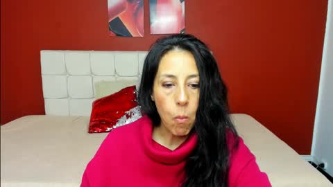 Snapshot of abrillee1 chatting on 01-25-25, 08:53 ABRIL online show from 01-25-25, 08:53
