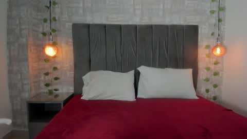 Snapshot of abrilsantana_ chatting on 11-14-25, 04:22 abrilsantana_ online show from 11-14-25, 04:22