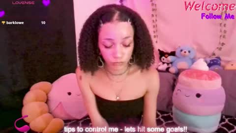 Peach online show from 11-06-25, 06:14