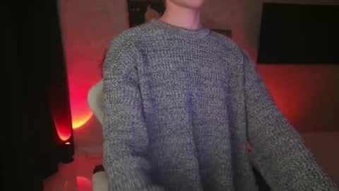 Snapshot of abslut chatting on 10-21-25, 03:57 Nick online show from 10-21-25, 03:57