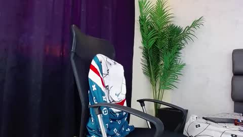 ace_owens online show from 12-11-24, 08:07