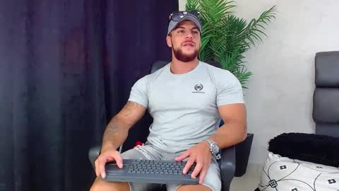 ace_owens online show from 12-14-24, 08:40