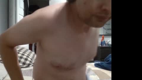 Snapshot of acefox000 chatting on 11-07-25, 10:37 adam online show from 11-07-25, 10:37